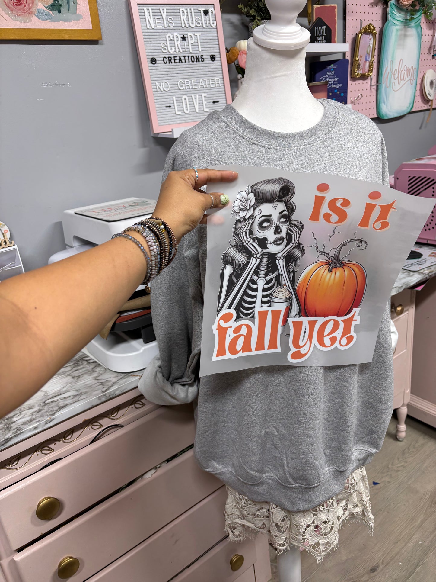 Cute Fall Graphic tees 2025 Trendy Fashion