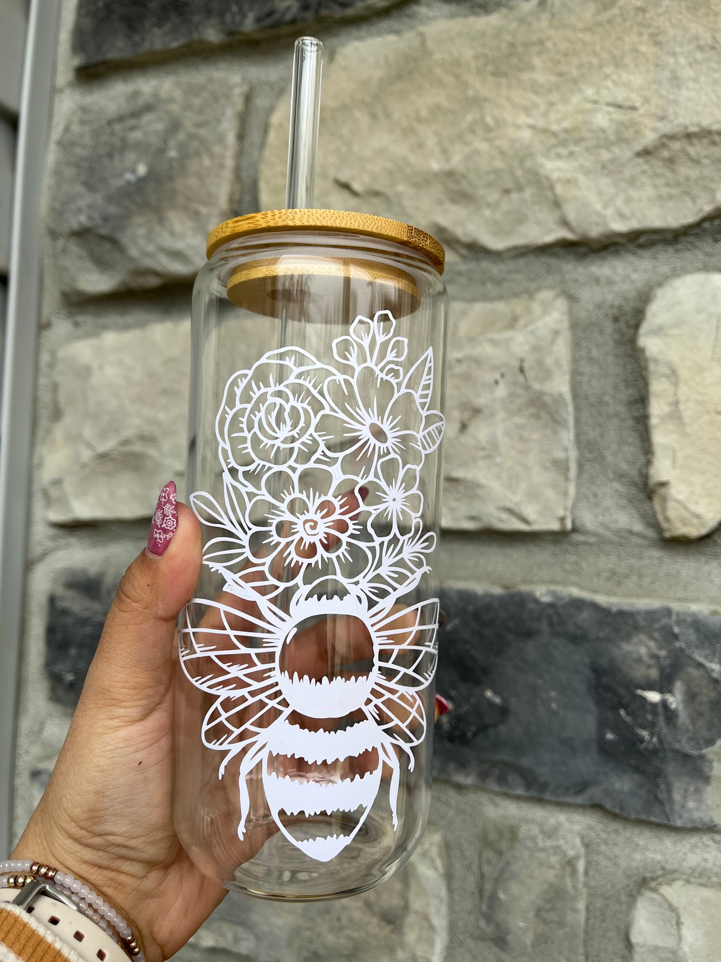 Bee iced coffee Libby can. Boho flowers glass Can cup. Glass tumbler