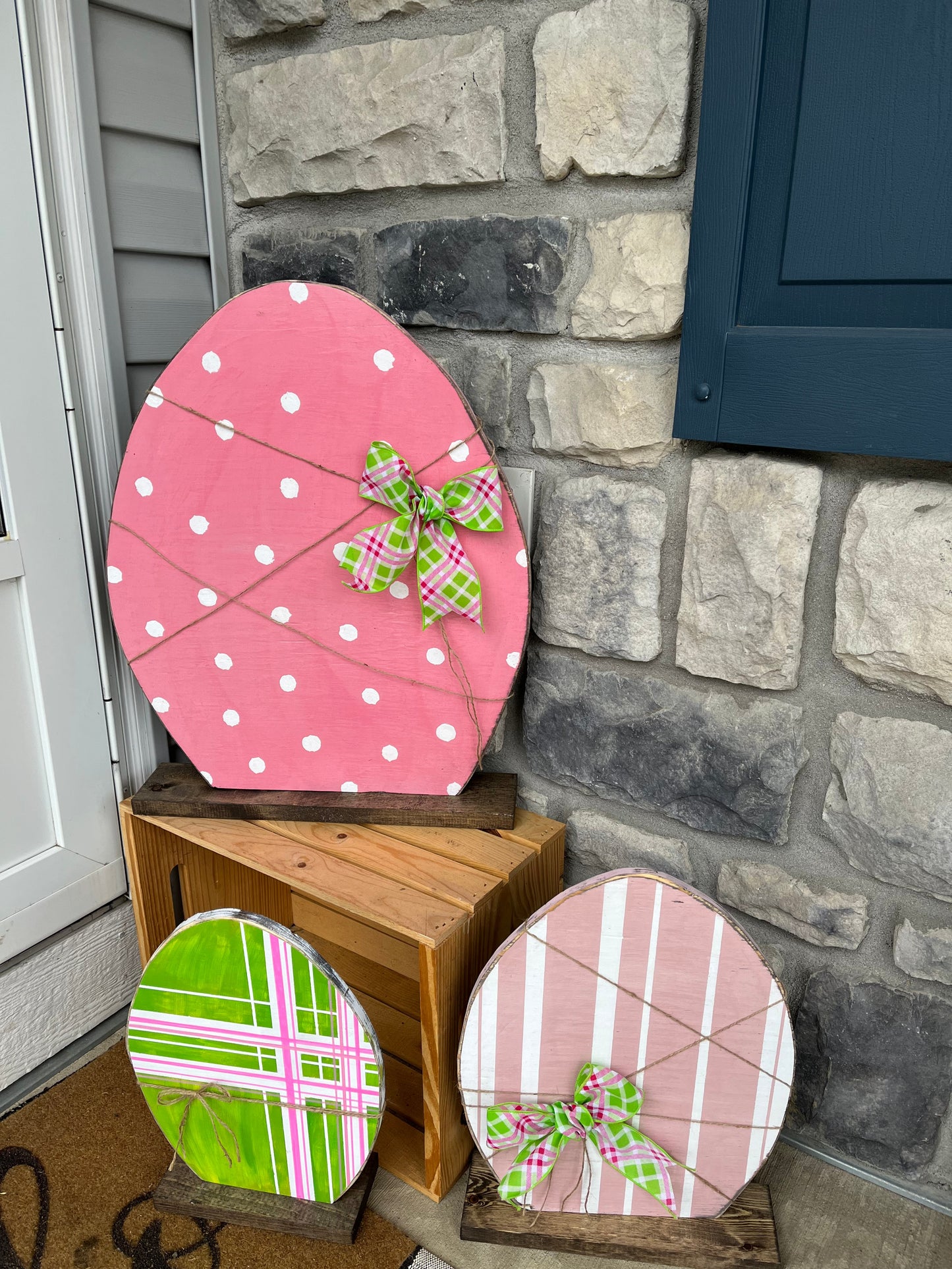 Large pink spring wood Easter Egg buffalo check set, Rustic spring decor, Large Wood art,  pallet eggs, porch holiday , Photo Prop, Easter, Shabby Chic